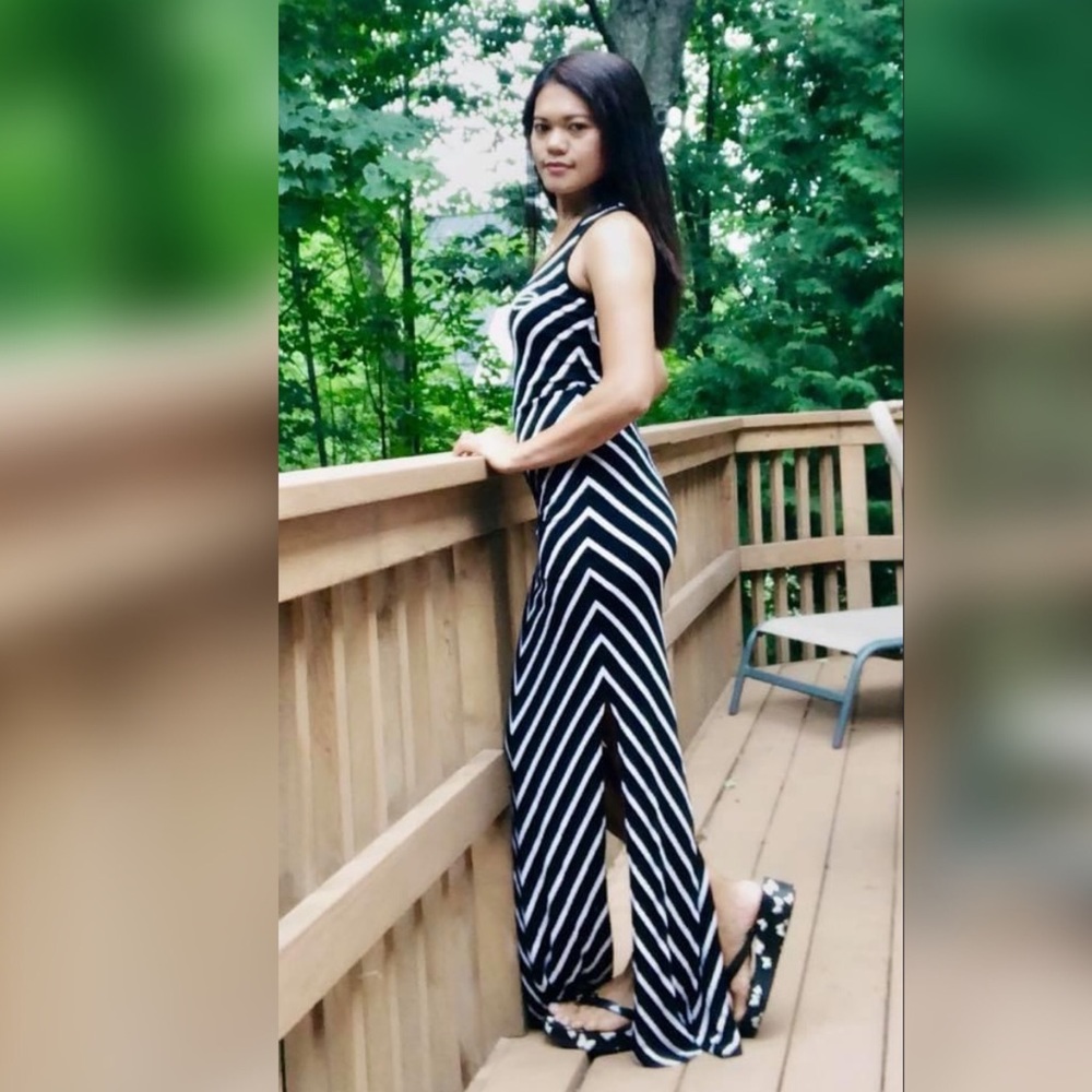Bebe Maxi Dress
